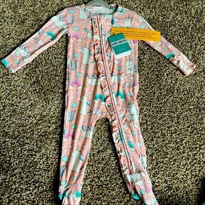 NWT Posh Peanut Olive footie 9-12 months